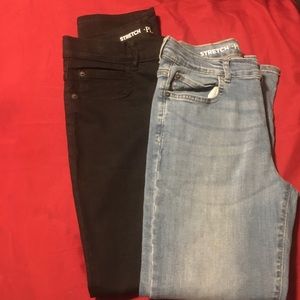 Worn once ‘ still new jeans slim fit, stretch
